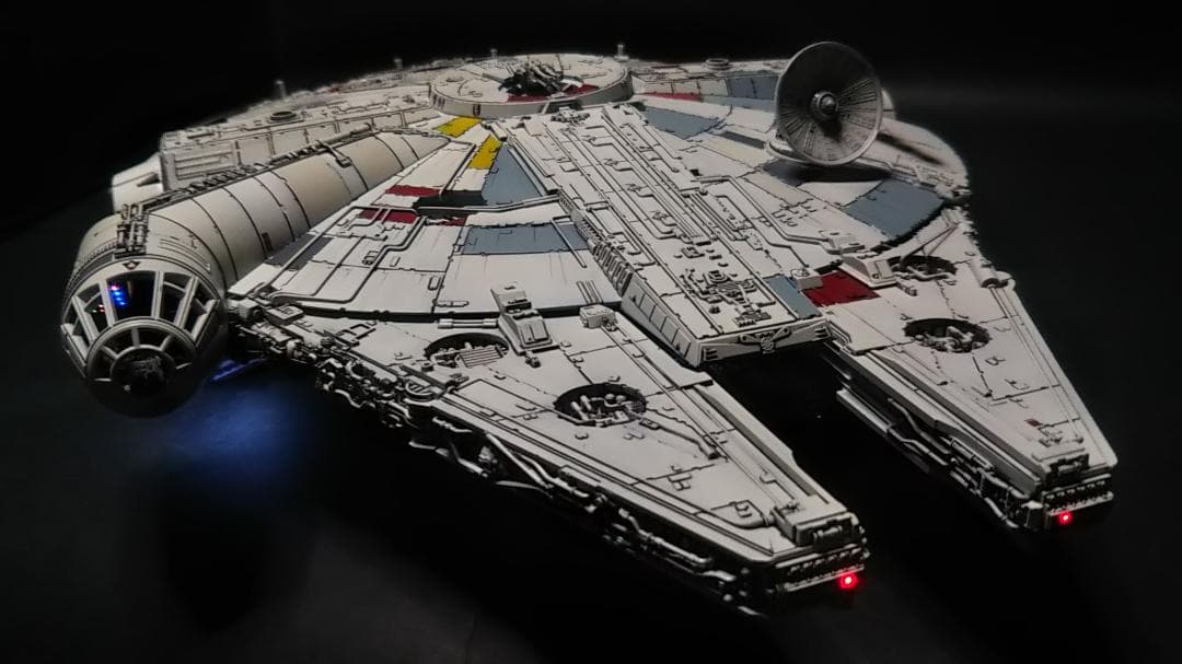 1/144 電飾改修 ミレニアムファルコン 塗装済完成品　 スターウォーズ