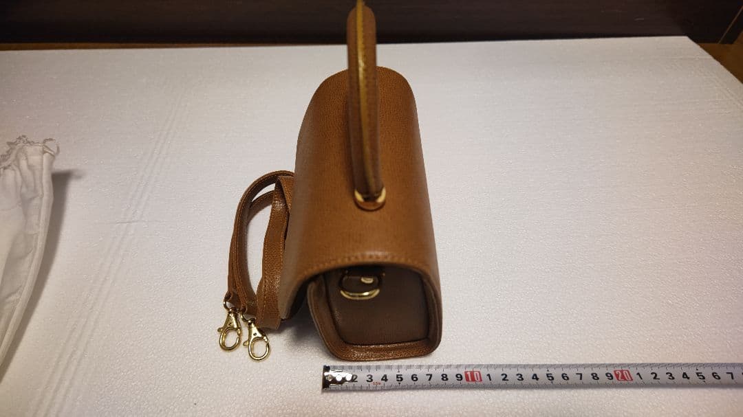 MaxMara ブラウン パーティーバッグ