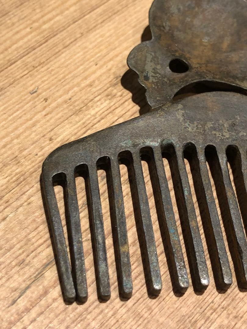 ビンテージ　スカル　髑髏　骸骨　トレンチアート　インダストリアル　アンティーク