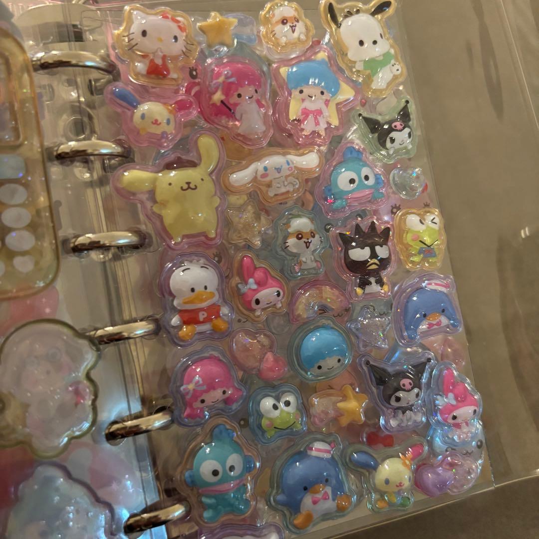 国内正規品のみ☺︎サンリオシール帳完成品