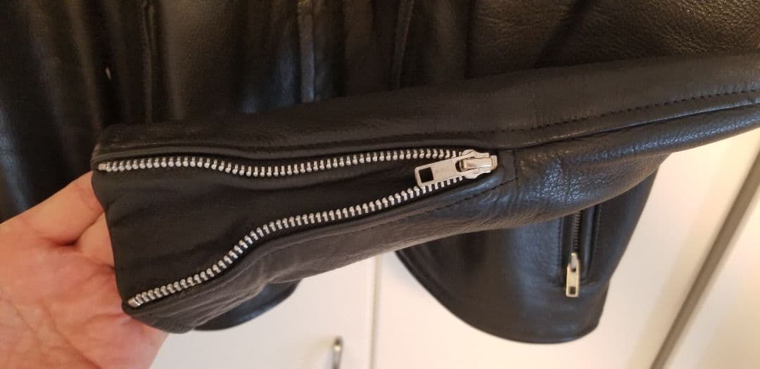 RHENIUM 雌牛本革ブラックレザーライダース 46 XL