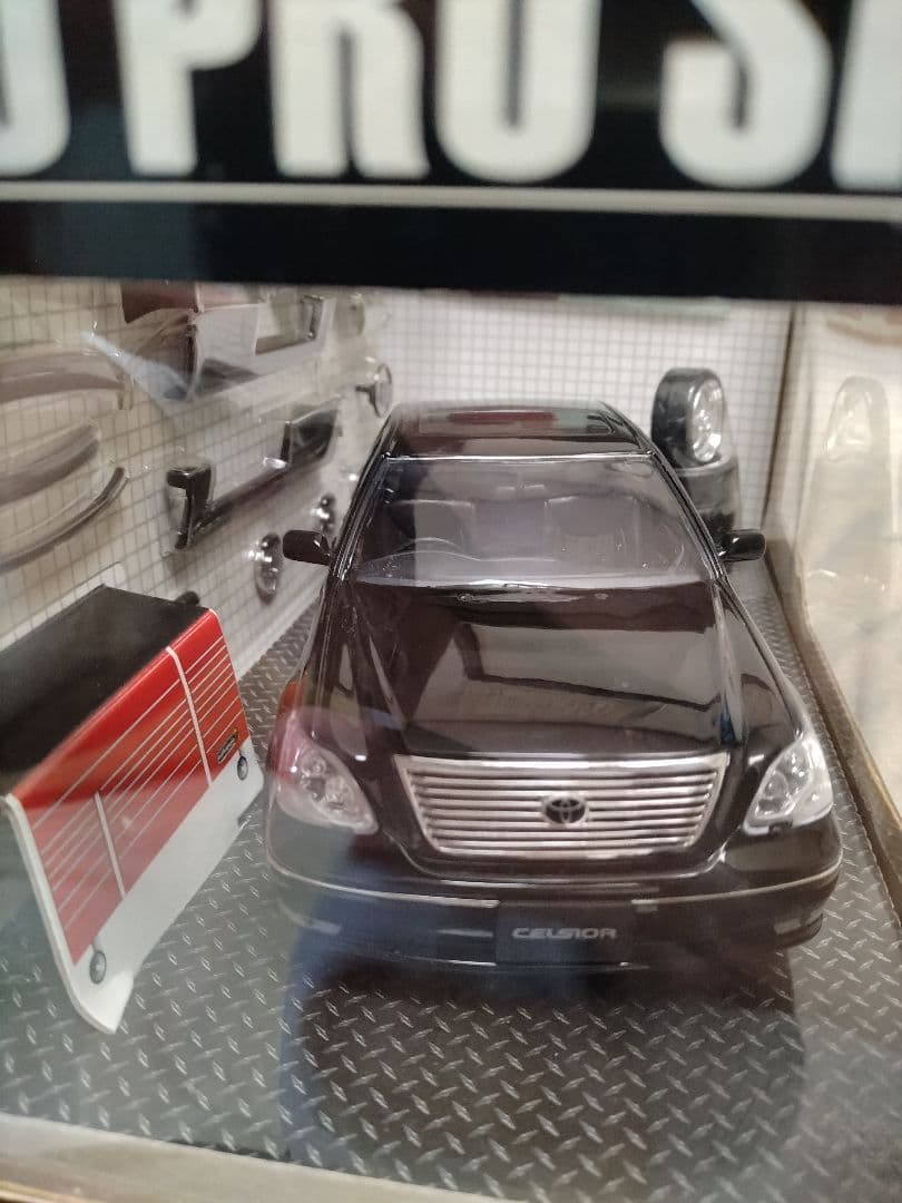 トヨタ セルシオ 30 後期 2004