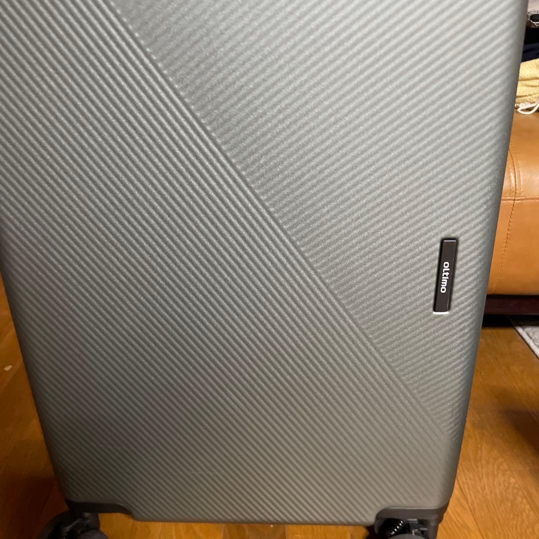 オルティモ　ロジェール　コルストーン