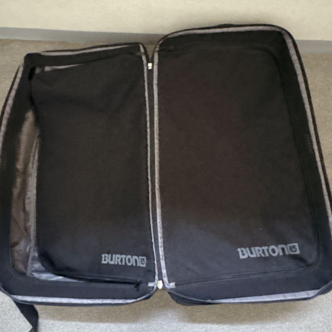 ☆レア☆　BURTON WHEELIE SUB 121L　キャリーバッグ