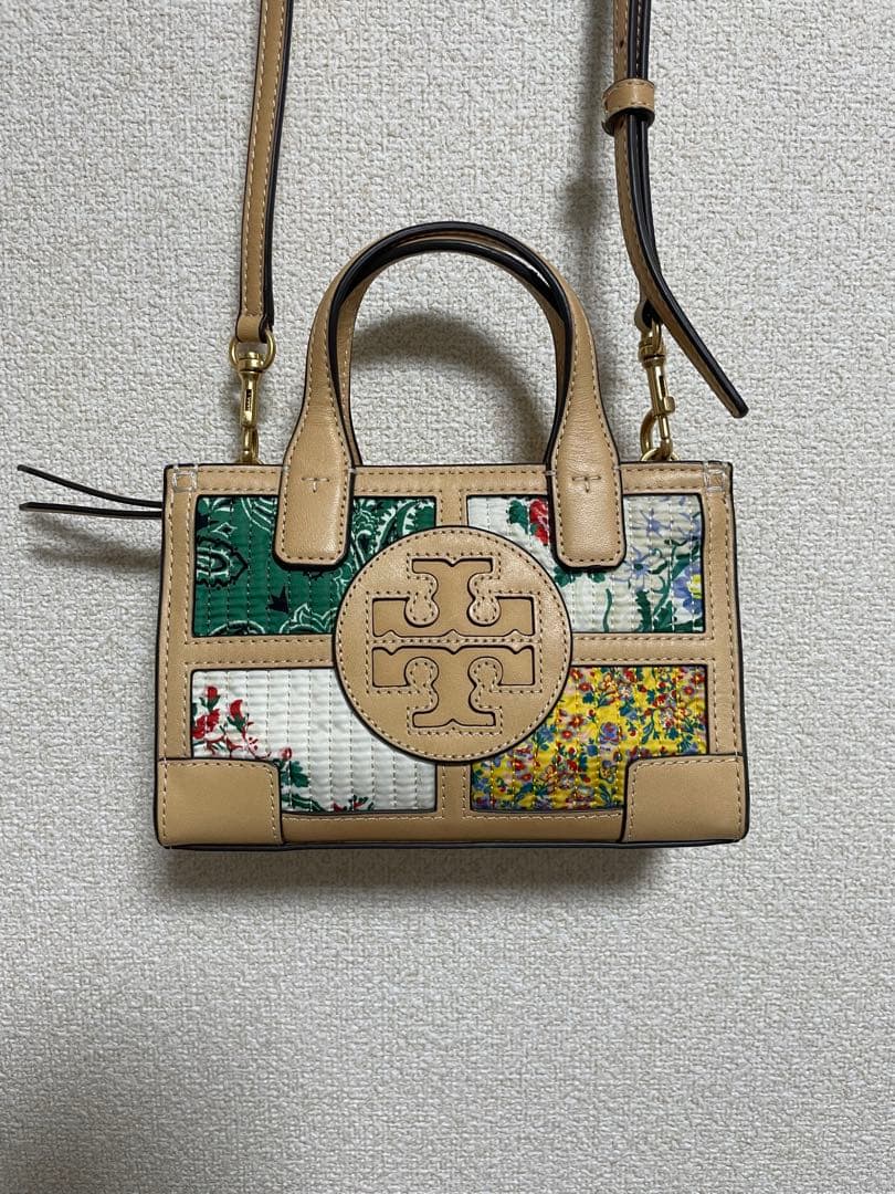 Tory Burch パッチワーク ショルダーバッグ