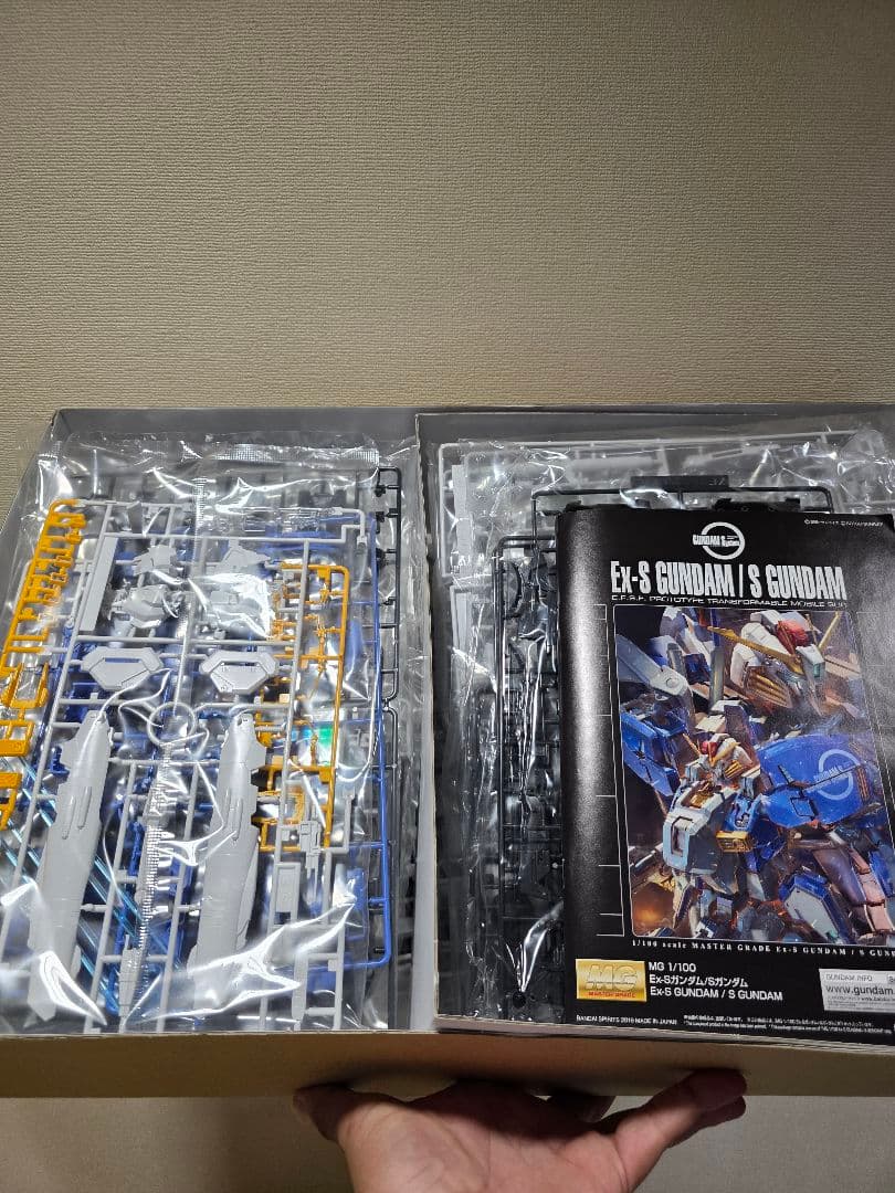 ◆未組立品◆MG EX-Sガンダム/Sガンダム