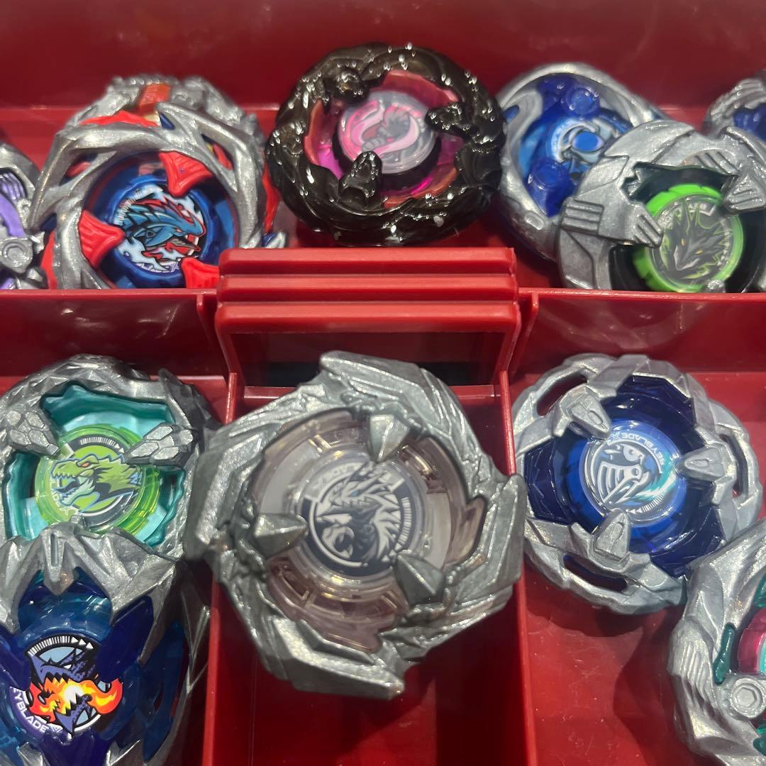 ベイブレードX引退品纏め売り　画像のもの全て