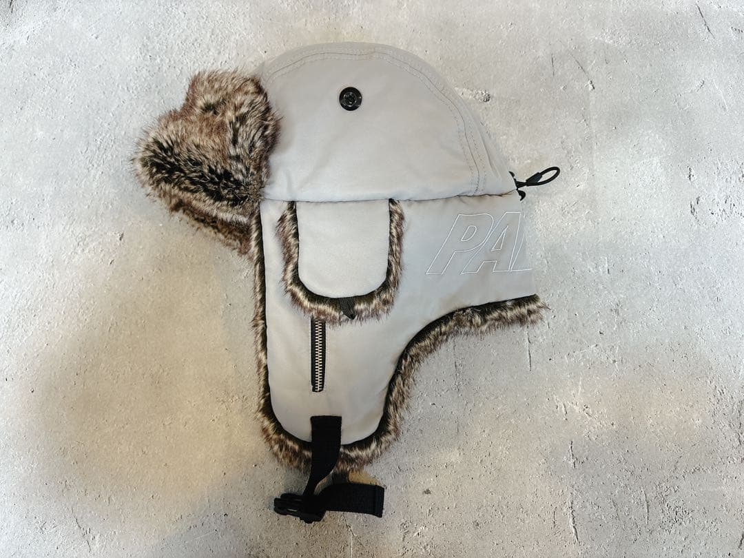 PALACE パレス 2B REVERSO FUR TROOPER キャップ
