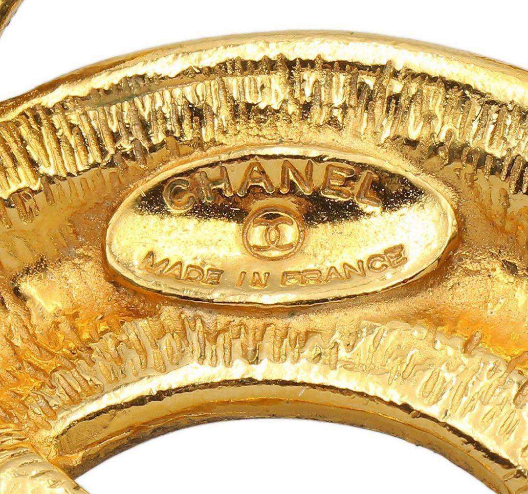 K2845 美品!! シャネル マトラッセ柄 ココマーク ブローチ