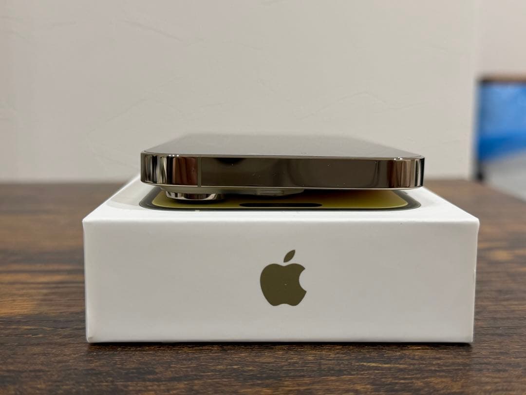 iPhone 14 Pro 512GB ゴールド SIMフリー USBケーブル付