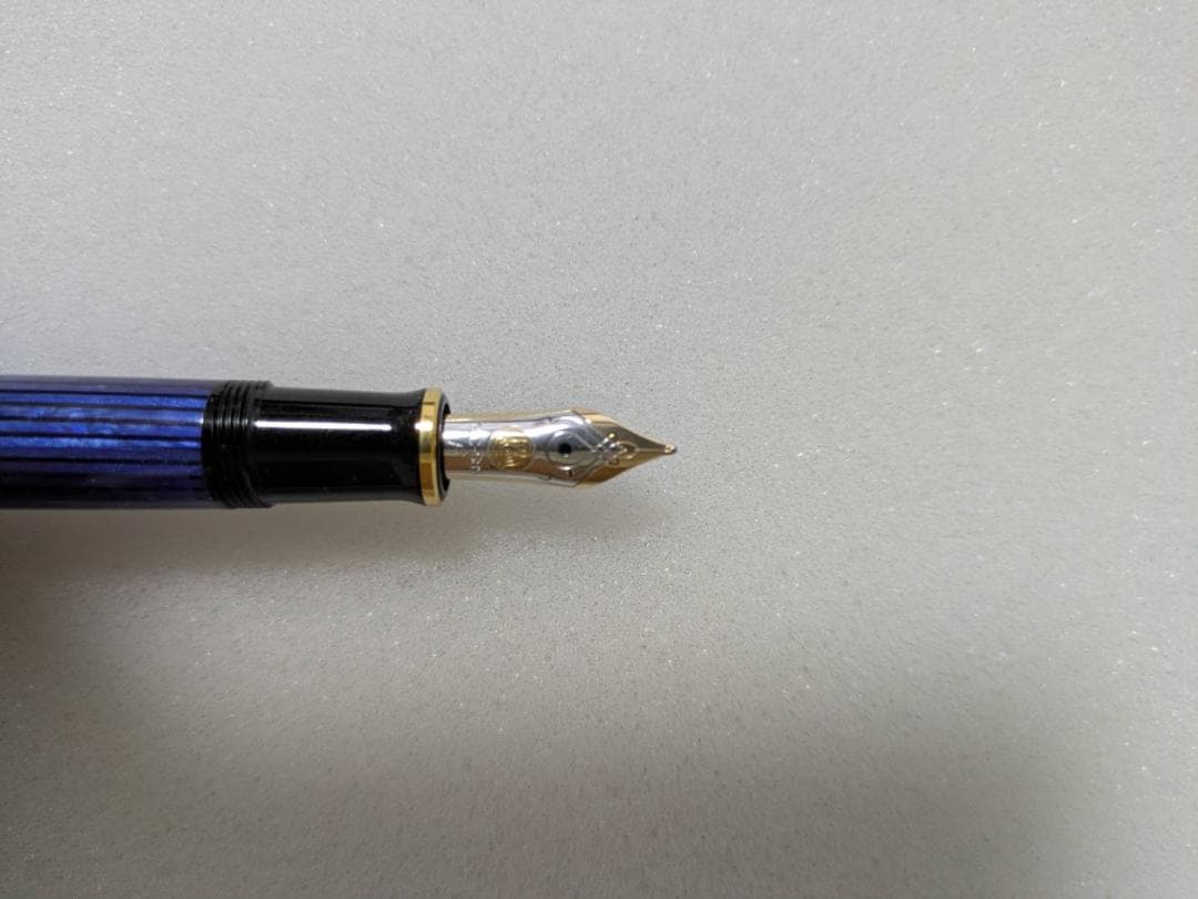 ペリカン 万年筆 スーベレーン M400　ブルーストライプデザイン