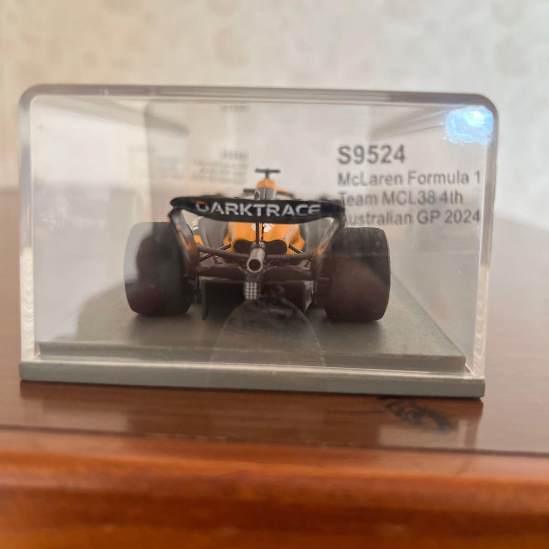 McLaren Formula 1 MCL38 ミニカー 2024