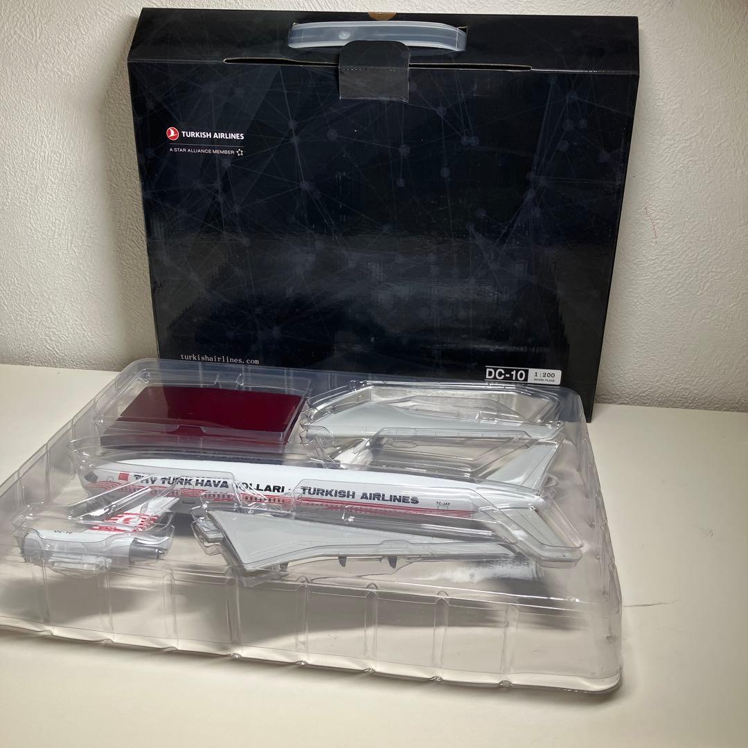 Turkish Airlines DC-10 プラモデル　飛行機　模型