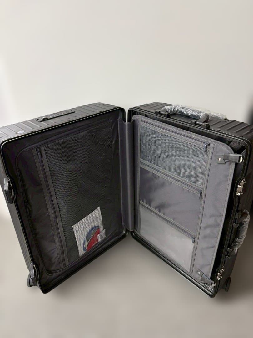 多機能キャリーケース【マットブラックMサイズ】C7