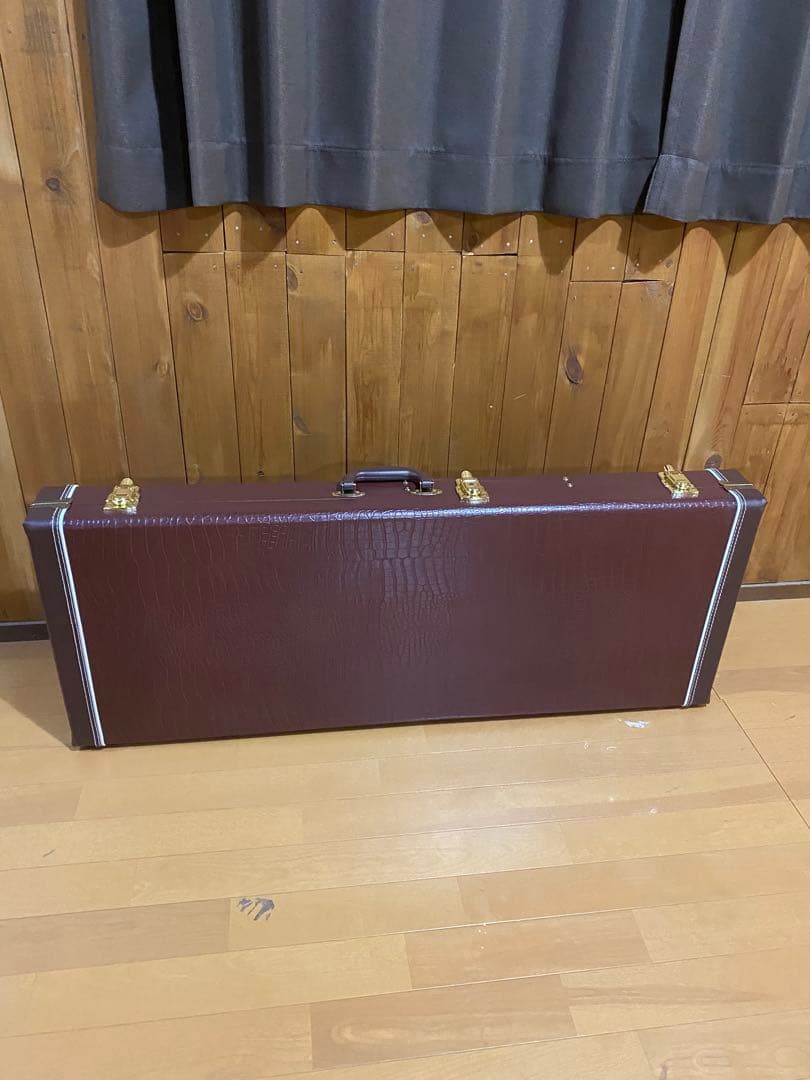 mosrite 風　クロコダイル柄　ハードケース　ゴスペル　マーク V