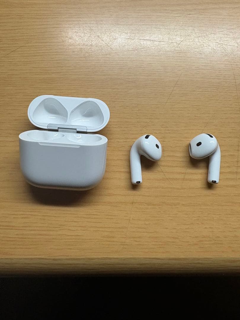 AirPods4 ノイズキャンセリングなし 箱 本体 充電ケース付き