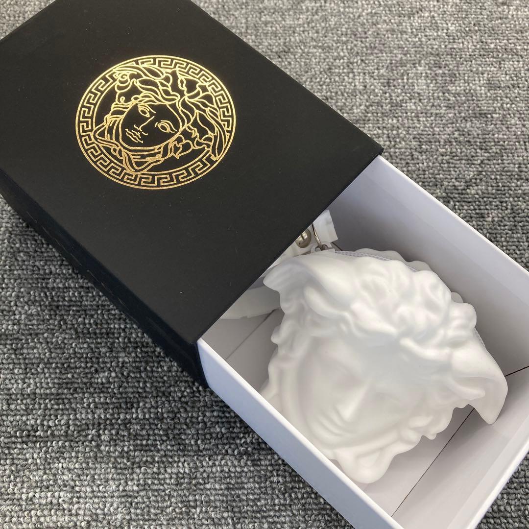 フォロー割　VERSACE ヴェルサーチ ラバーベルトウォッチ 未使用品