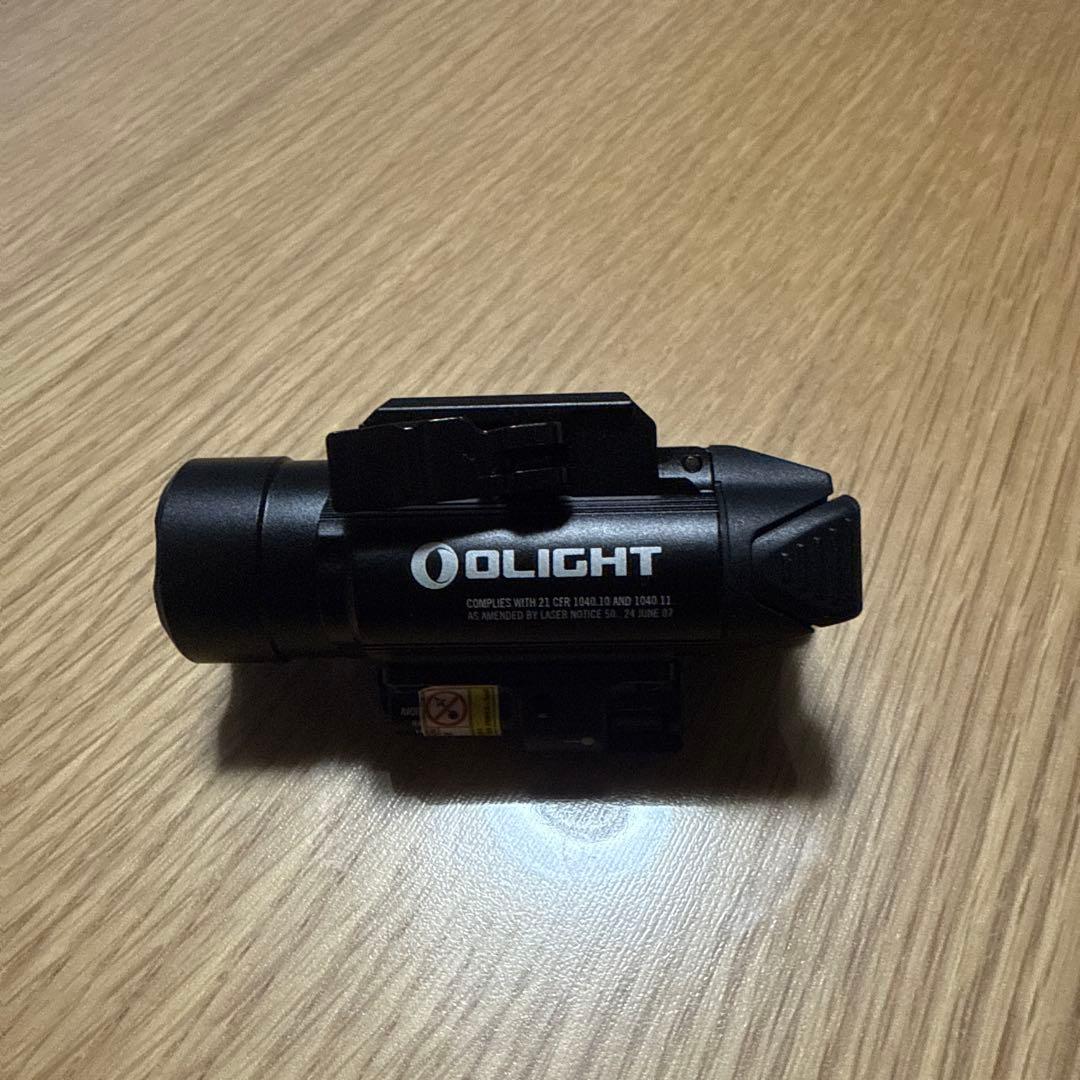 OLIGHT ウェポンライト