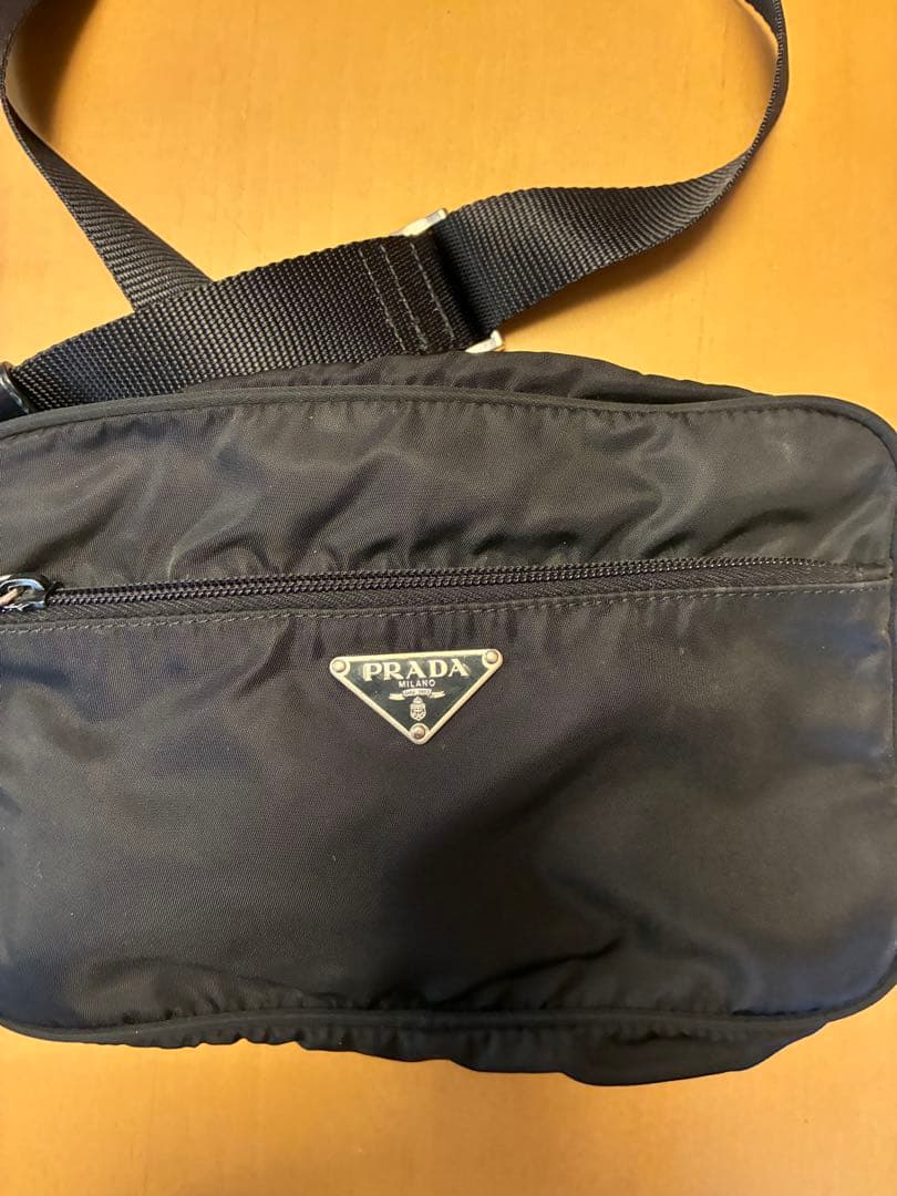 訳あり　PRADA ショルダーバッグ