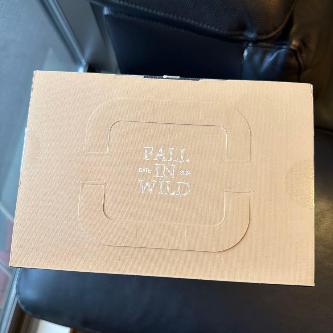 正規品 LABUBU POP MART FALL IN WILDジャンボサイズ