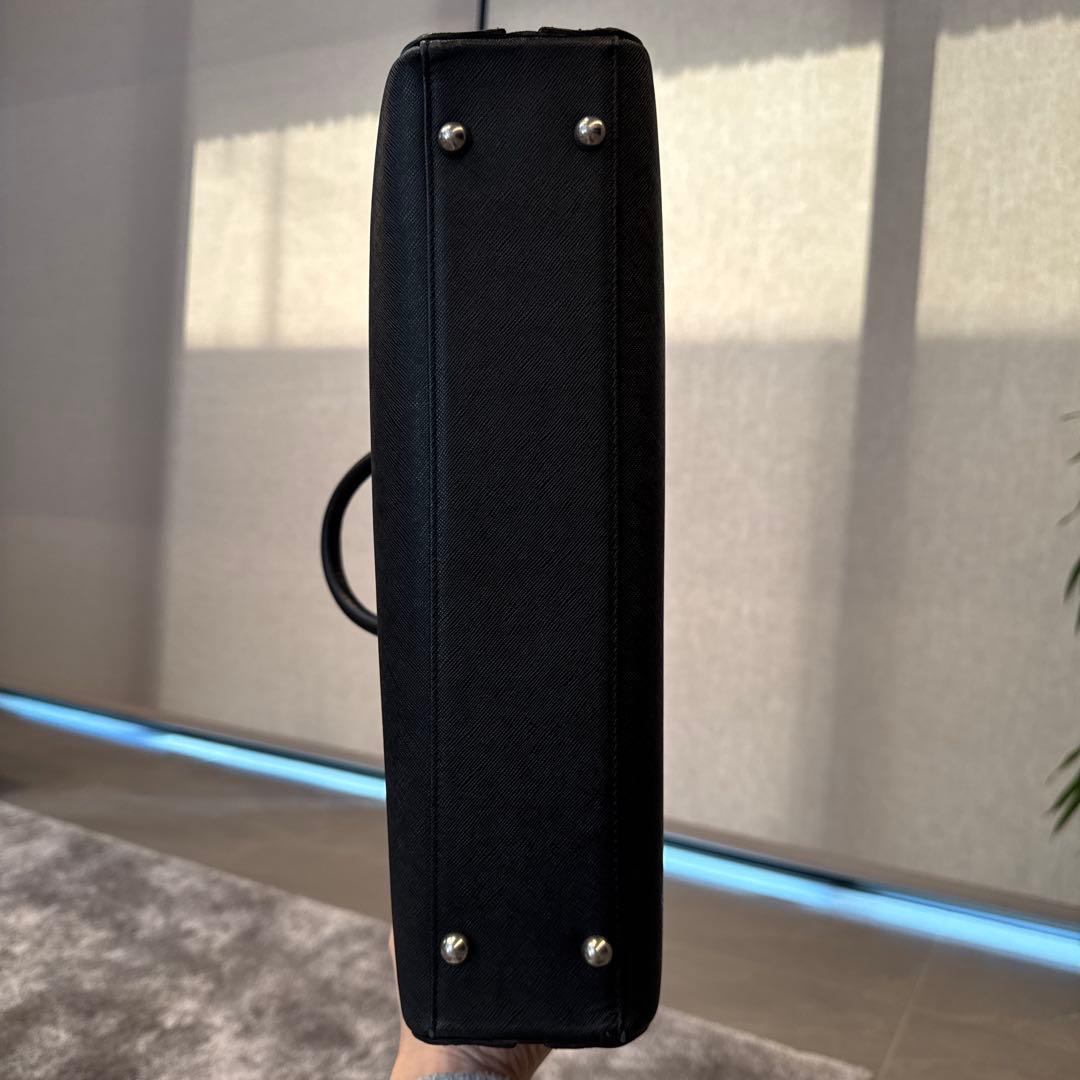 pelle morbida ブリーフバッグ