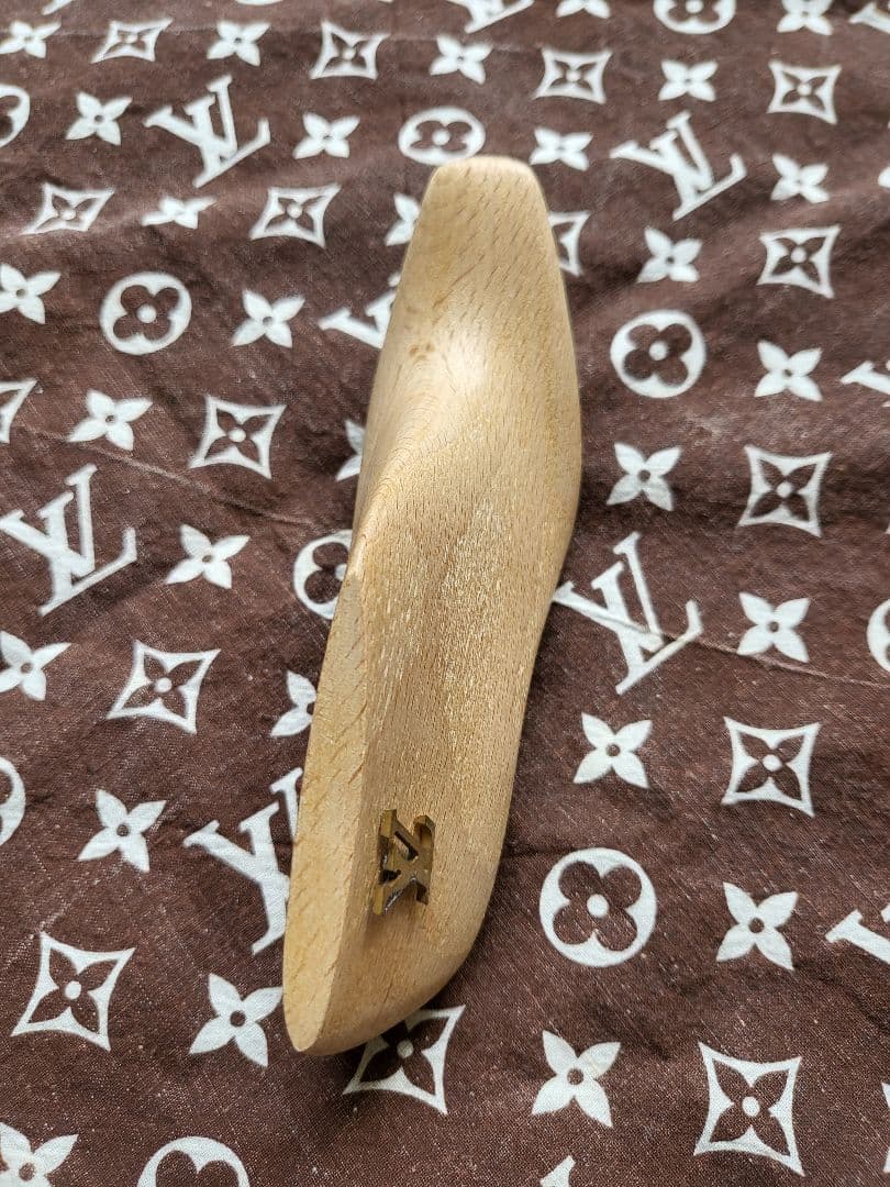 ルイヴィトン店舗ディスプレイ品