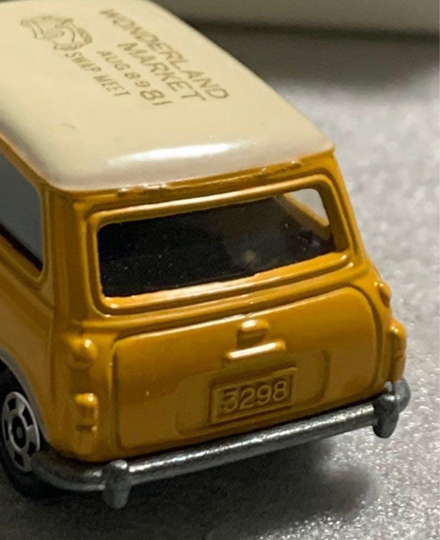 トミカ ミニクーパー ワンダーランドマーケット1981