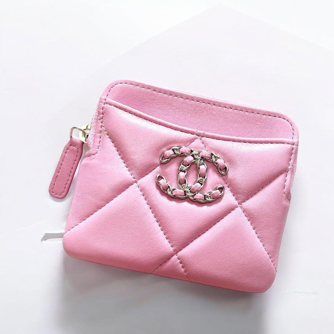 【未使用】CHANEL マトラッセ ピンク ラムスキン ケース ココマーク