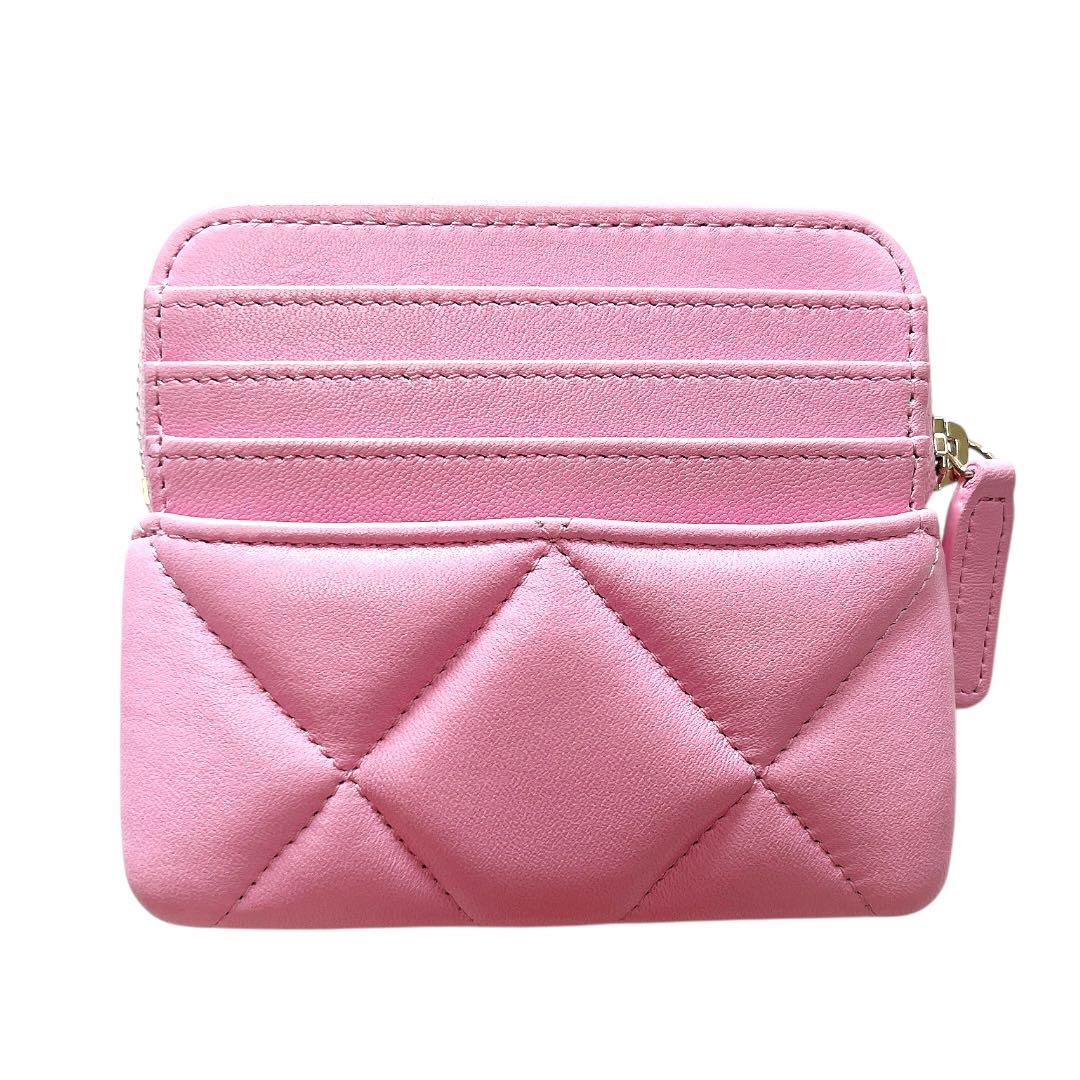 【未使用】CHANEL マトラッセ ピンク ラムスキン ケース ココマーク
