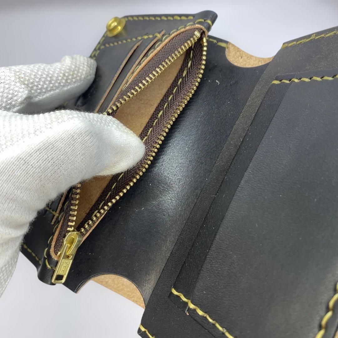 無骨！お札折らずに収納できる無骨な手染めミドルトラッカーウォレット BTW