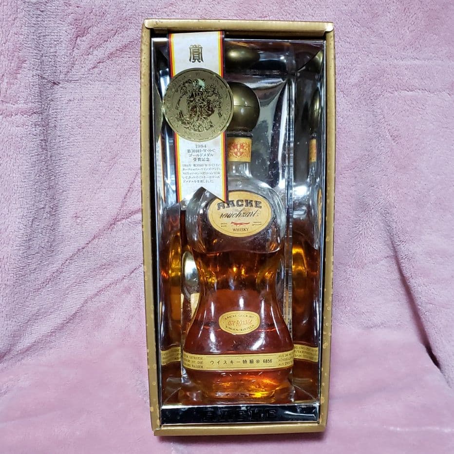 珍品！西ドイツウイスキー　RACKE　特級