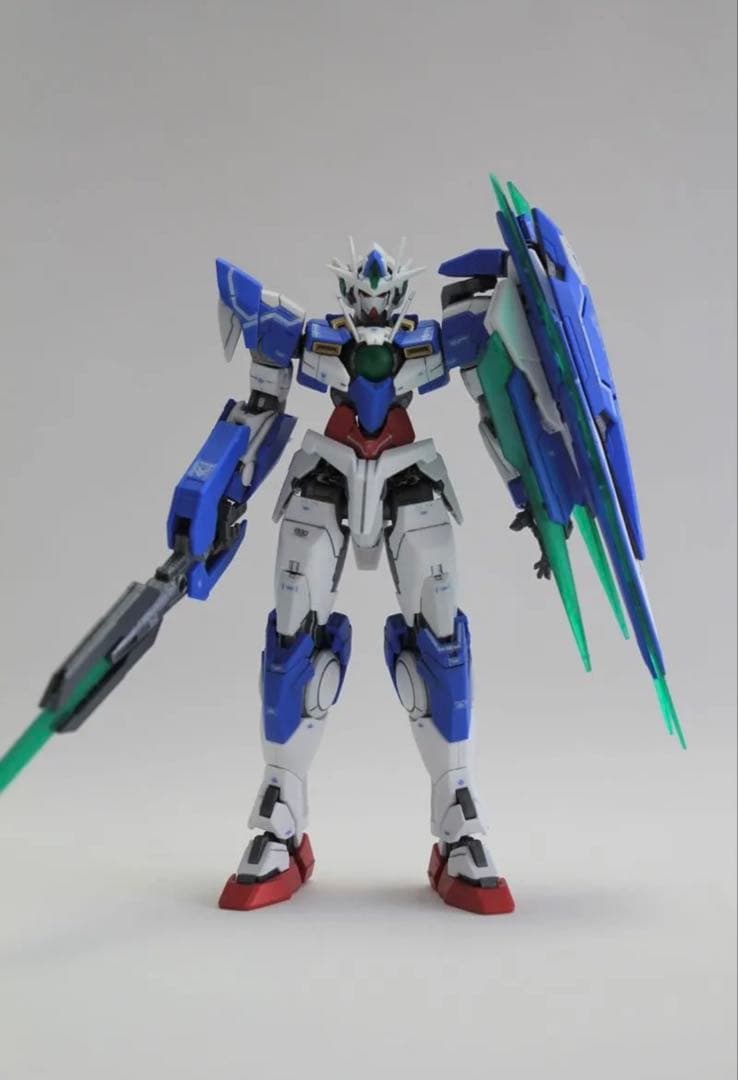 劇場版ガンダムダブルオー　ガンプラ　組立済