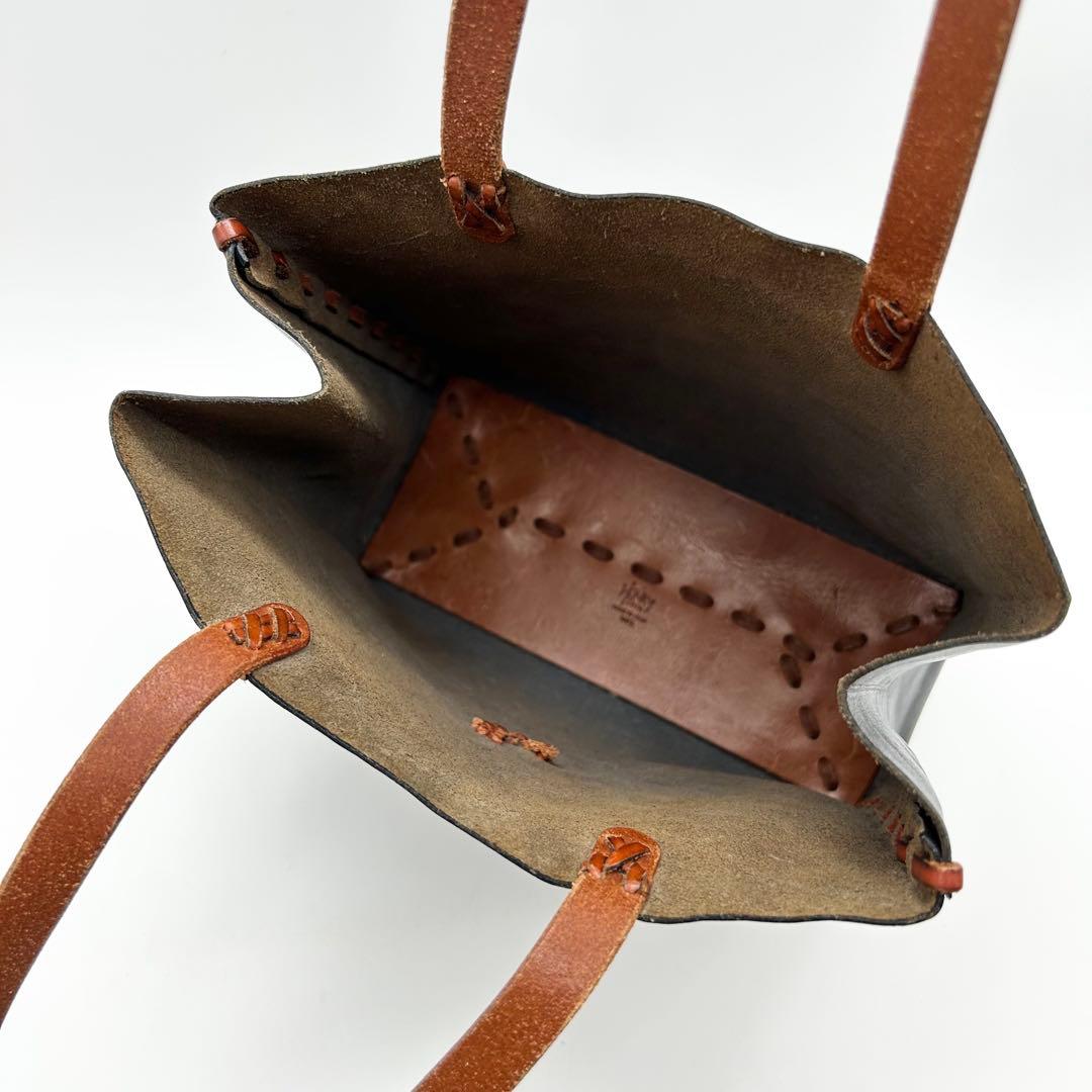 美品 アンリークイール Henry Cuir ハンドバッグ　犬 刺繍 黒