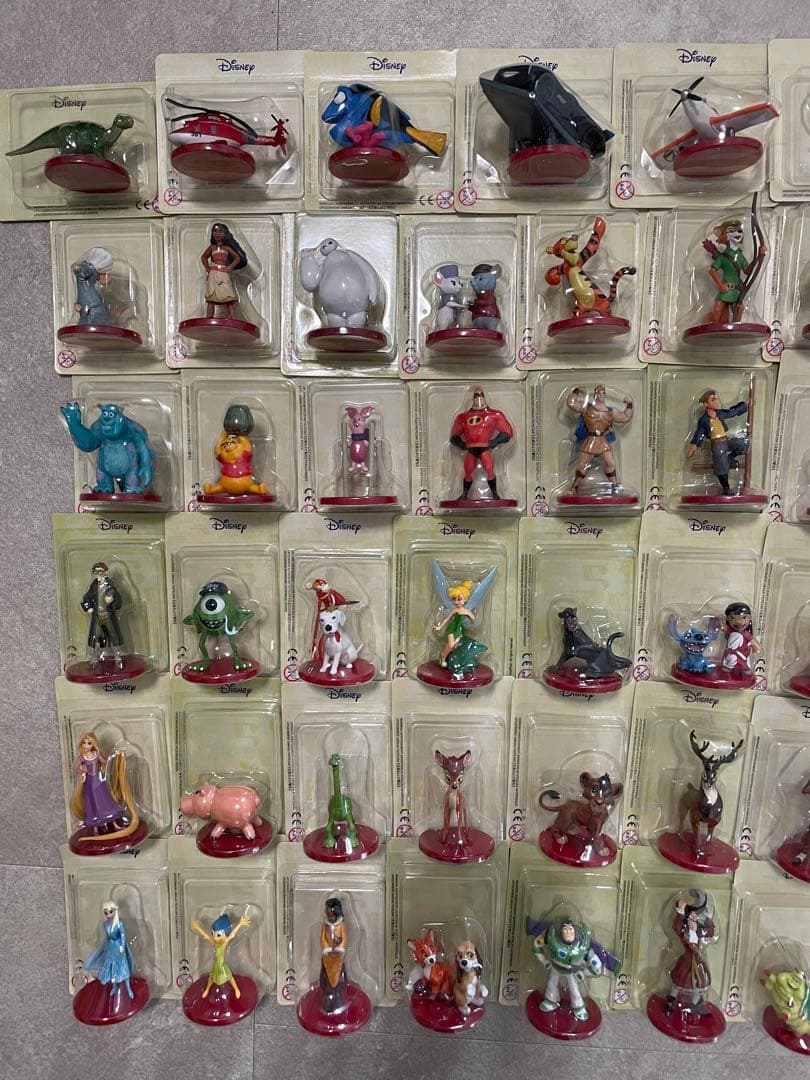 定価13万　ディズニーマジカルオーディオえほん全80巻　フィギュア