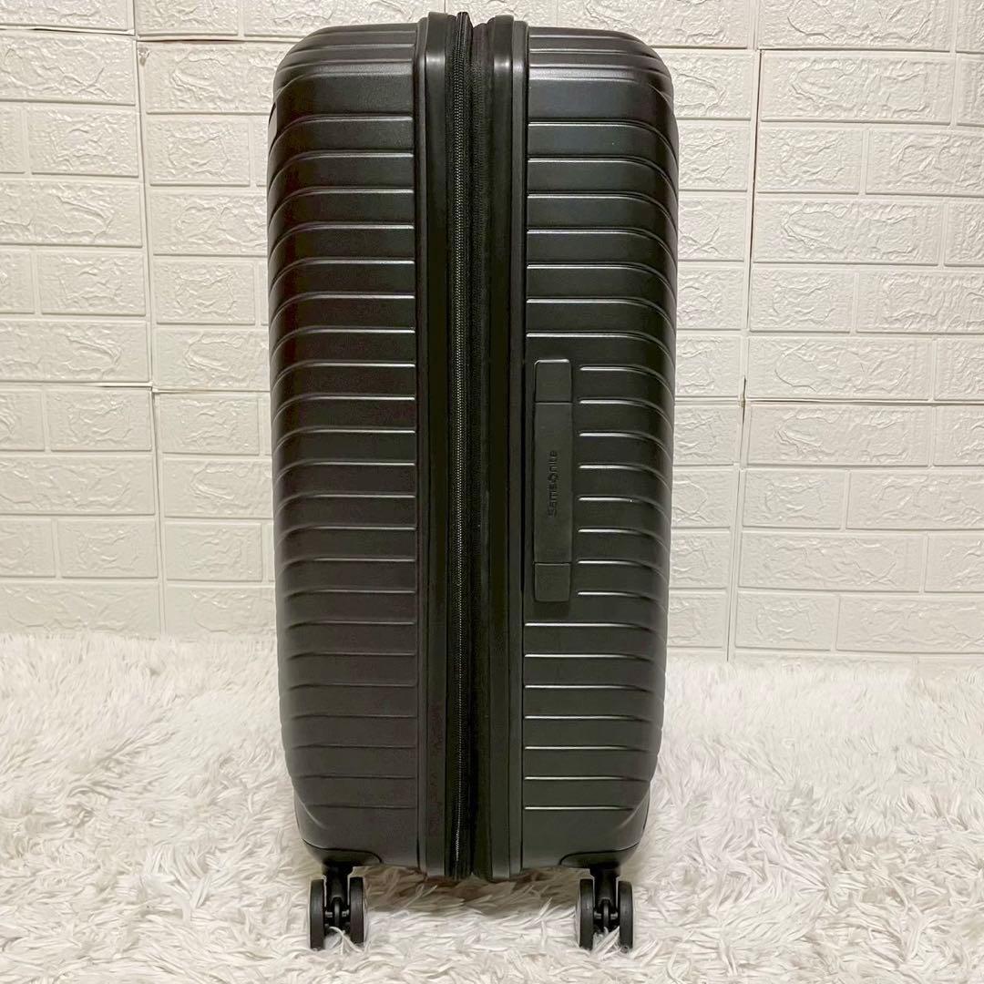 極美品　サムソナイト　キャリーケース　ロベス　付属品有り　TSAロック搭載 黒