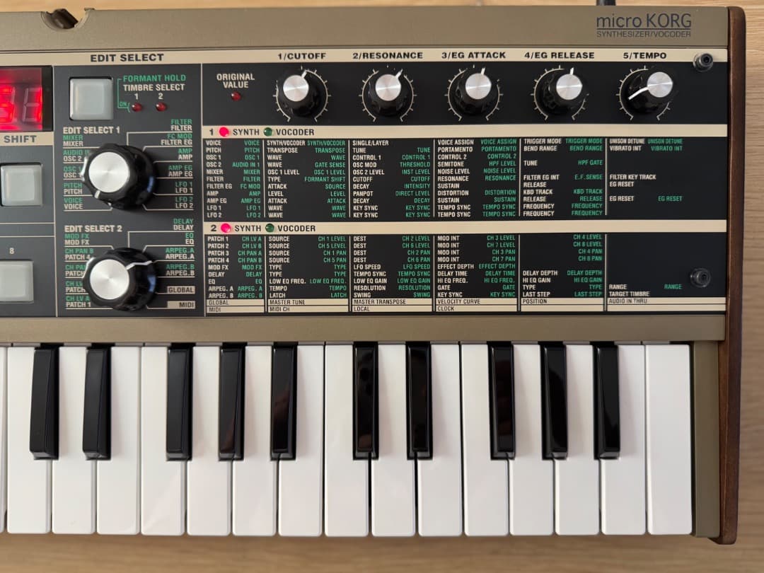 KORG microKORG シンセサイザー