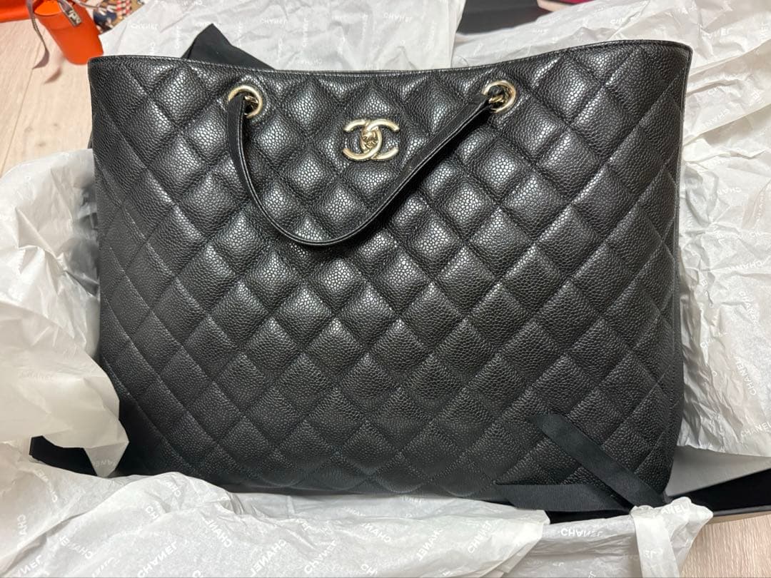 Chanel ブラック キルティング トートバッグ