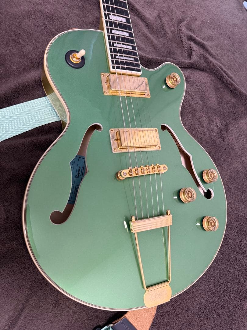 Epiphone セミアコ