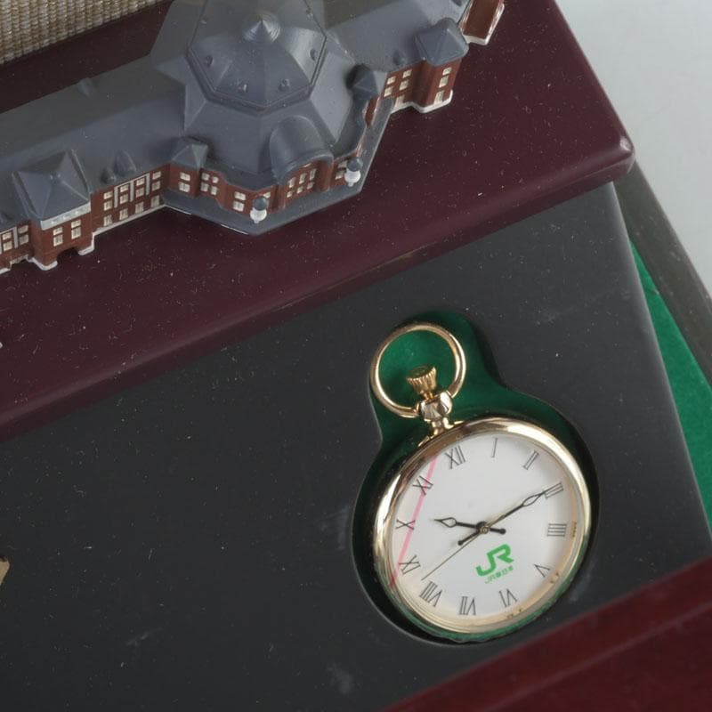 JR東日本旅客鉄道記念品　東京駅ジオラマ　懐中時計　C　9285