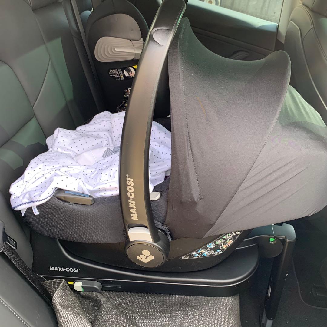 【MAXI-COSI 】 CabrioFix i-Size