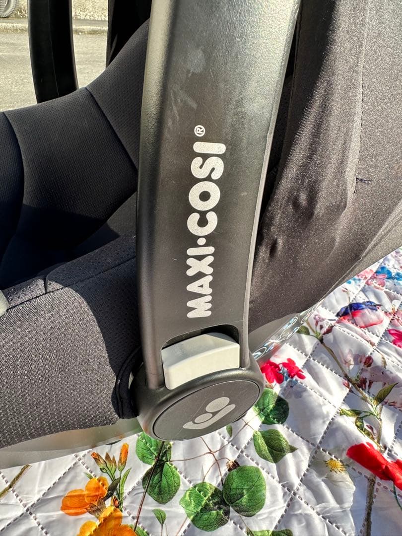 【MAXI-COSI 】 CabrioFix i-Size