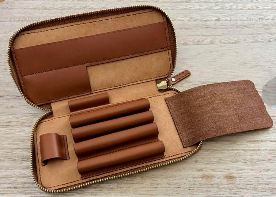 本挿　ラウンドジップペンケース　レザーペンケース　バハギア似　最安値！おまけ付き