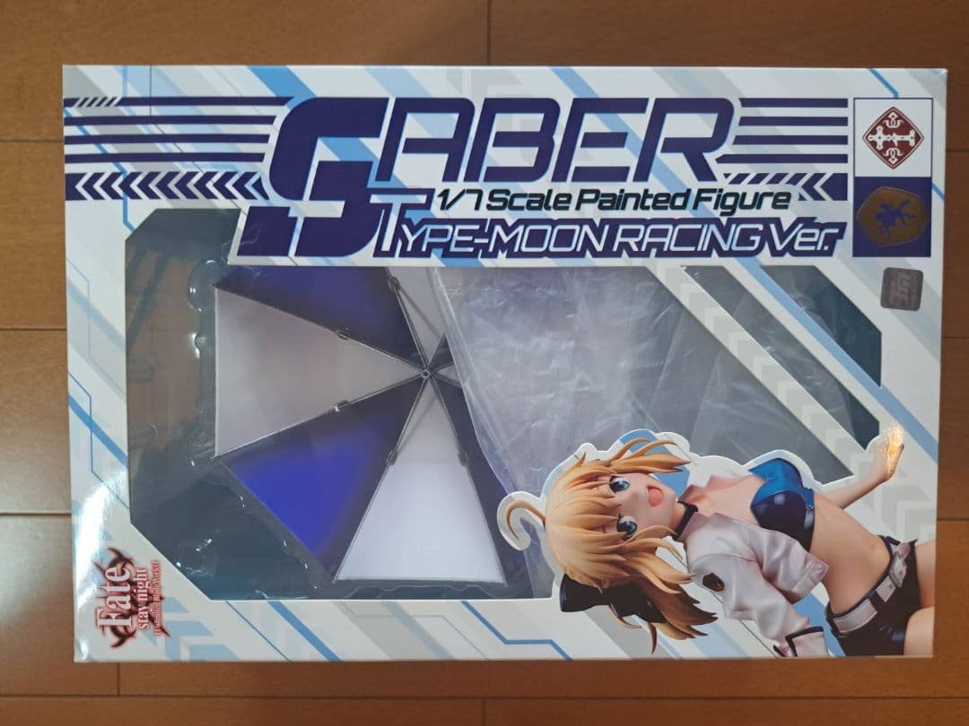 Type-moon Racing　セイバー　フィギュア