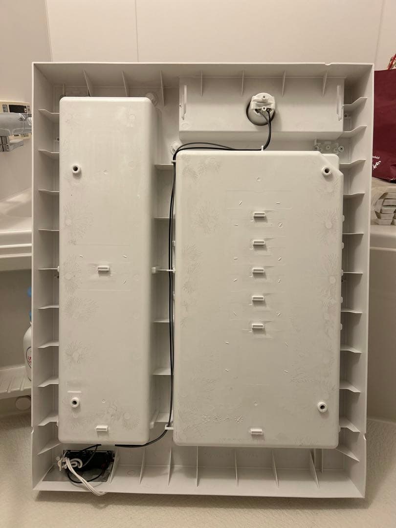 直接引渡し限定！TOTO洗面台の洗面鏡★☆LED照明付き未使用展示品