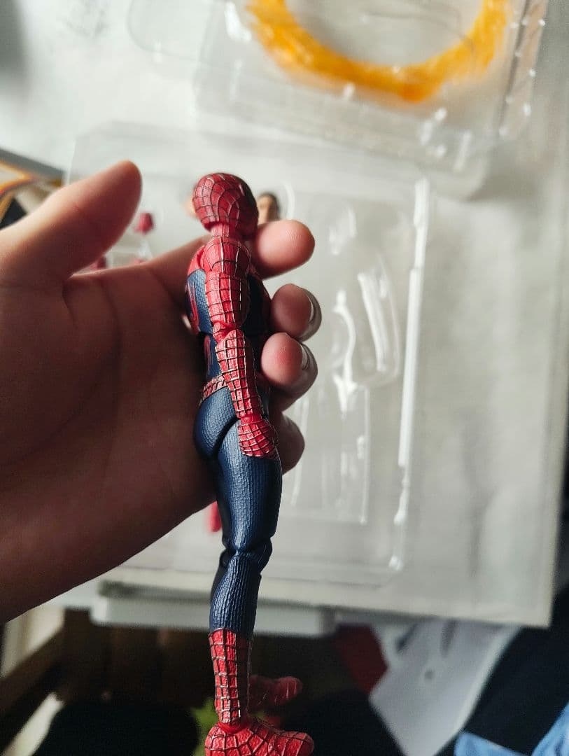 MAFEX フレンドリーネイバーフットスパイダーマン