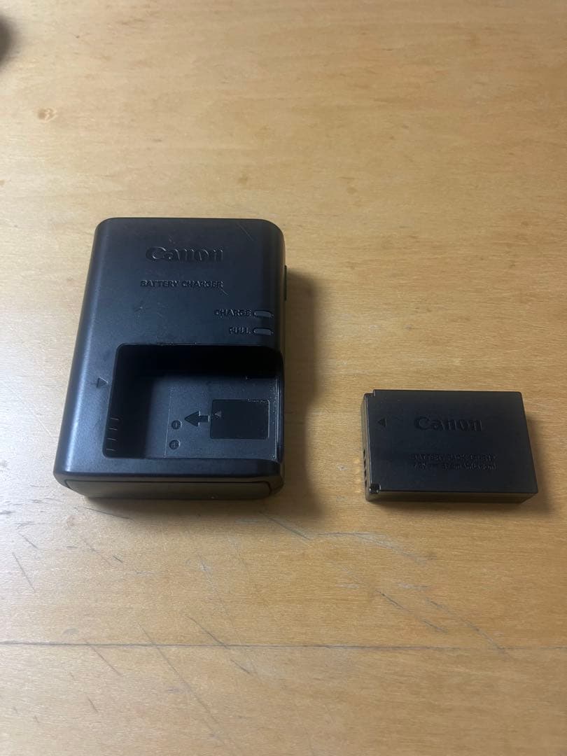 Canon EOS KISS M2ミラーレスカメラ レンズ2本付き