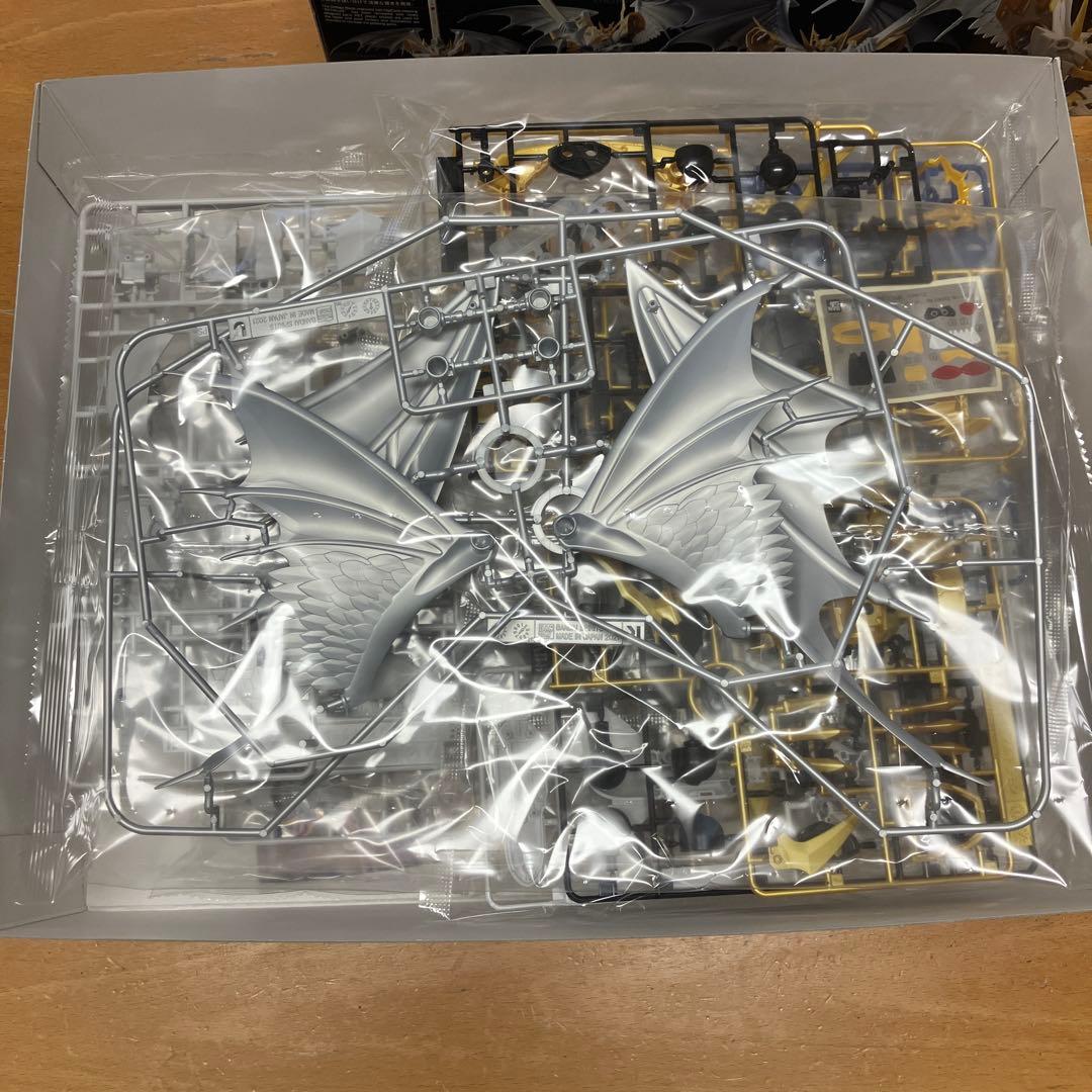 フィギュアライズ　インペリアルドラモン　パラディンモード　デジモン　プラモデル