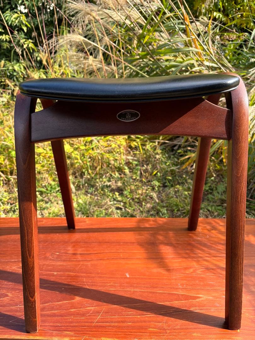 秋田木工　スタッキングスツール　剣持勇　NO.202