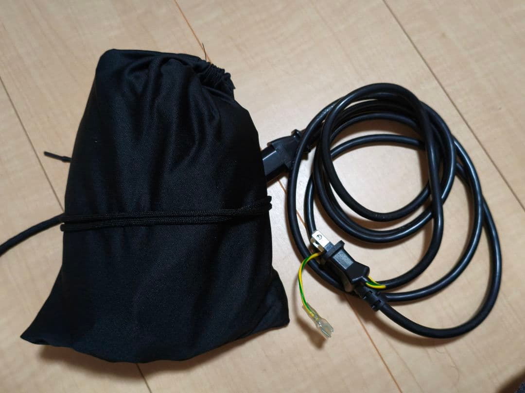 LIAN LI SP750 750W SFX 電源ユニット