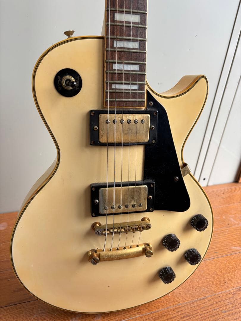 S.G.Galan。クリームホワイト